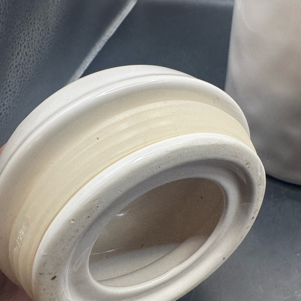 Rae Dunn Artisan Collection Ceramic Dog Treats Canister w/Crown Lid 9-1/2" - Picture 12 of 15